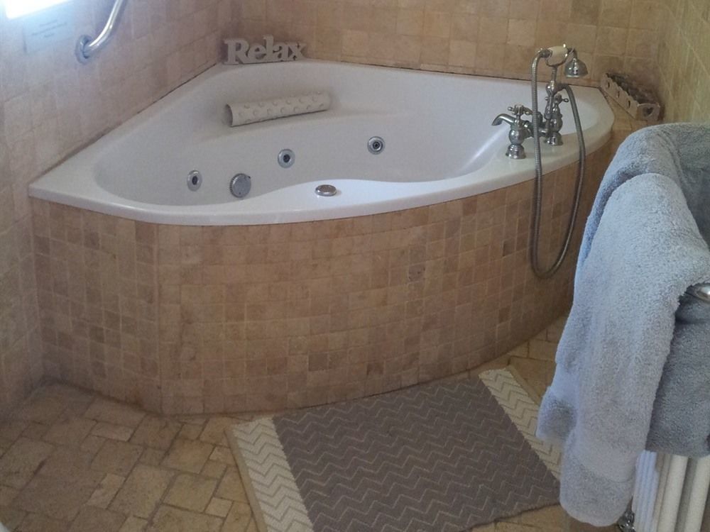 The Jasmine 3*
